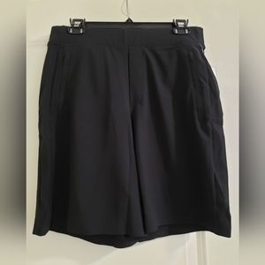 Athleta NWT Brooklyn Bermuda Shorts in Black size 10 (Gym, Workout, Running)
